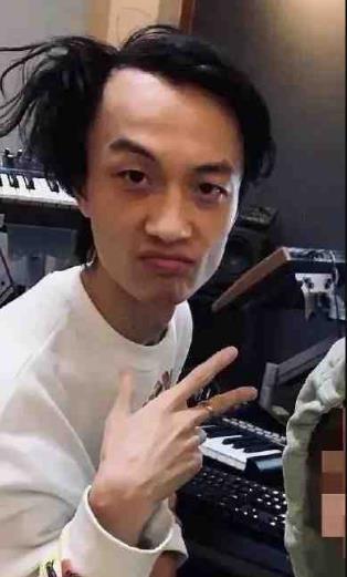 刘阿乐前女友爆料视频,揭秘背后惊人真相  第2张 刘阿乐前女友爆料视频,揭秘背后惊人真相  第2张