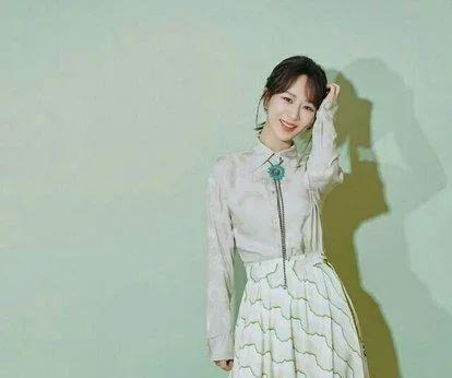 娱乐圈吃瓜爆料最新杨紫,娱乐圈再掀波澜  第2张 娱乐圈吃瓜爆料最新杨紫,娱乐圈再掀波澜  第2张