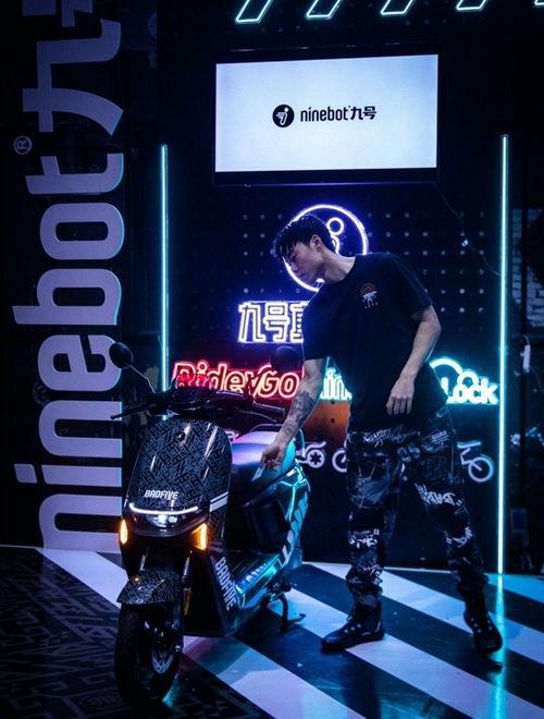 李宁绝影爆料事件视频播放,揭秘事件背后真相  第1张 李宁绝影爆料事件视频播放,揭秘事件背后真相  第1张