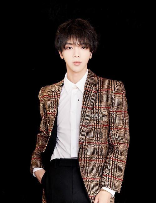 发冰淇淋女生爆料视频,揭秘校园幕后真相  第3张 发冰淇淋女生爆料视频,揭秘校园幕后真相  第3张